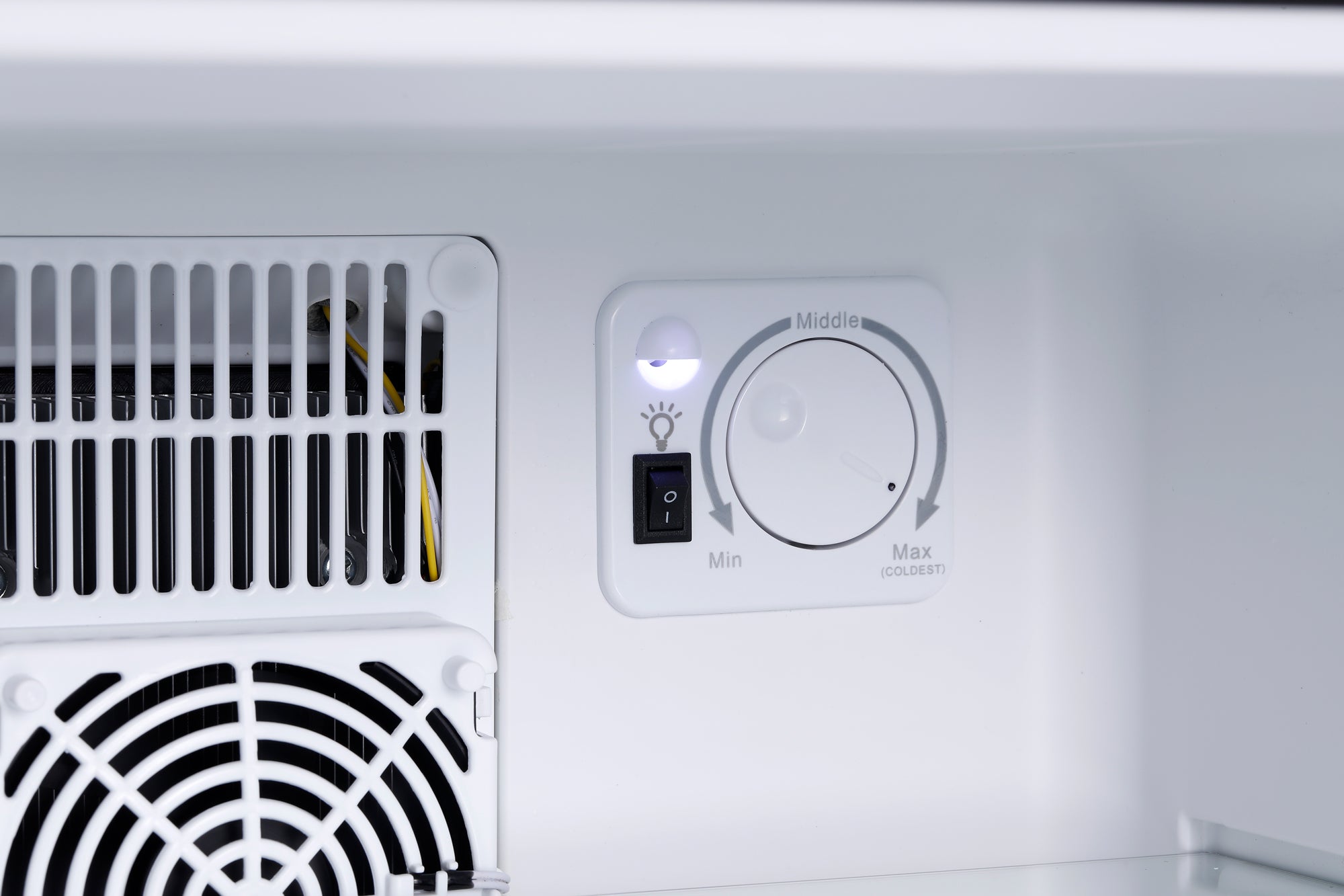 Subcold Aire30-G Mini Fridge - Black | Refurbished